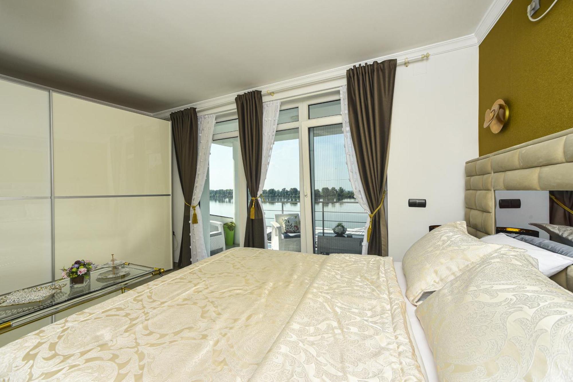 Apartments Villa Graf Smederevo Eksteriør billede