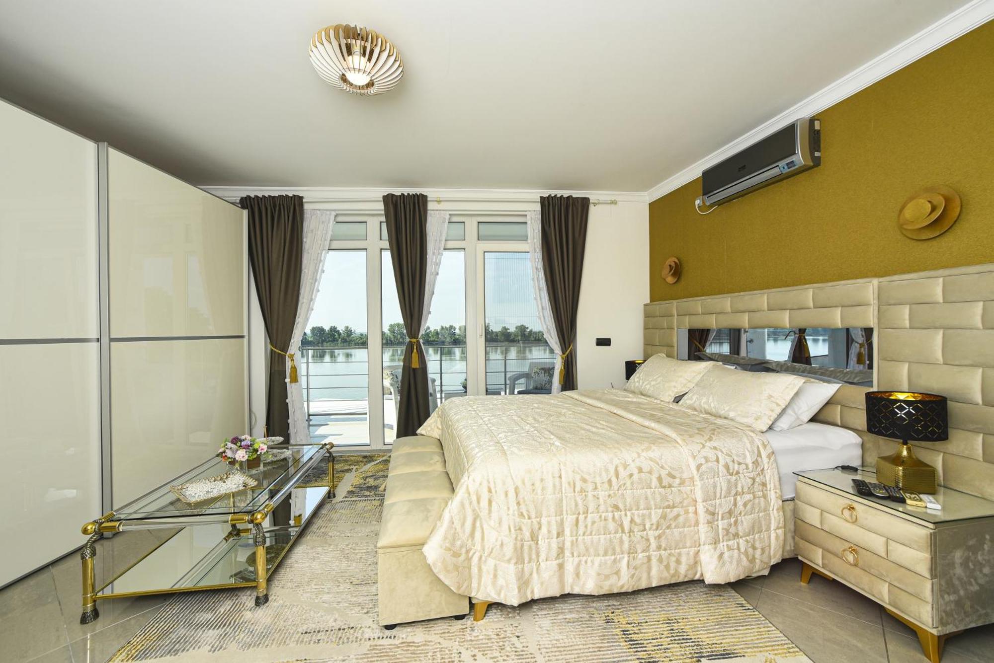 Apartments Villa Graf Smederevo Eksteriør billede